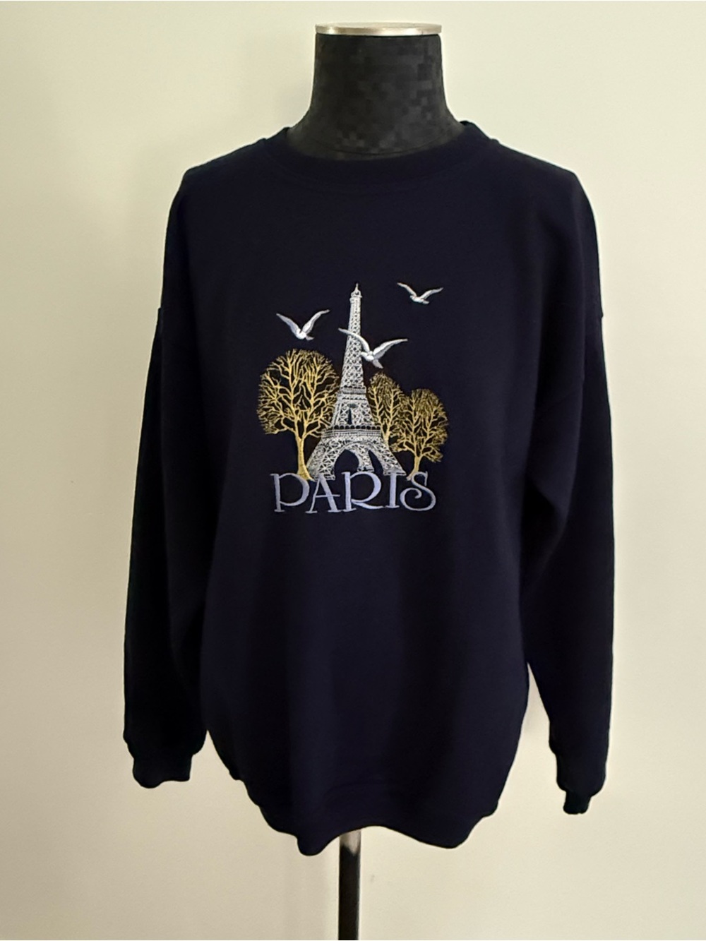 Vintage 90s Paris Eiffel Tower Sweatshirt
Blue Embroidered Souvenir